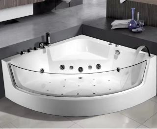 Акриловая ванна Cerutti SPA C-401A с гидромассажем 150см белый