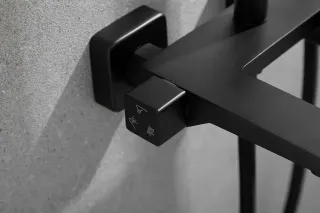 Душевая стойка Shevanik S9736H чёрный