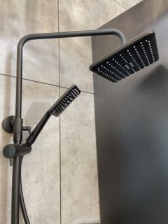 Душевая система с термостатом AltroBagno Lamberto 030418 NeOp черный матовый