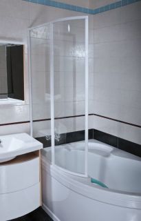Шторка на ванну Ravak Supernova VSK2 Rosa 160 76P90100Z1 Transparent профиль белый правый
