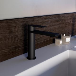 Смеситель для раковины Vincea Vogue (SS) VBF-2VS1MB, черный